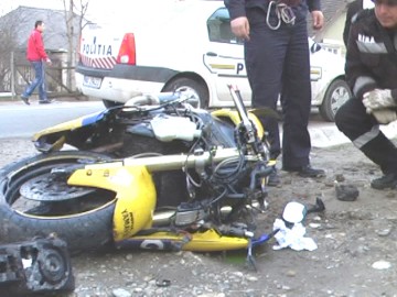 Motociclist rănit în urma unui accident rutier